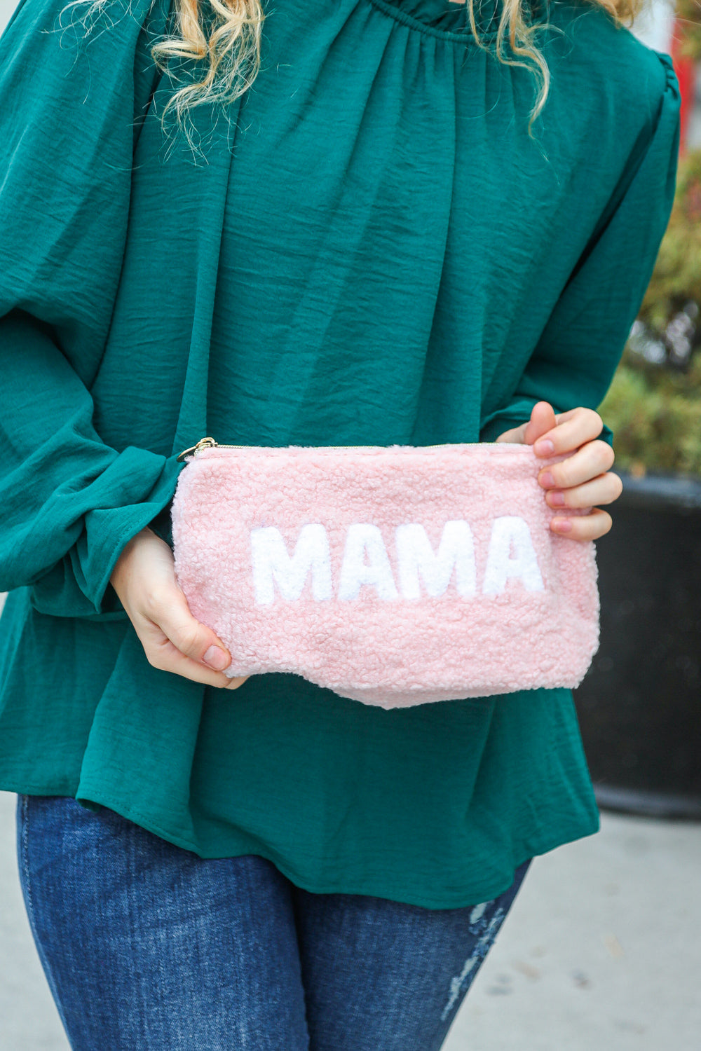 Blush "Mama" Sherpa Zipper Bag